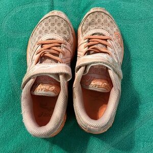 ⭐️2/$15 Asics Kids' Sneakers in Peach and Orange